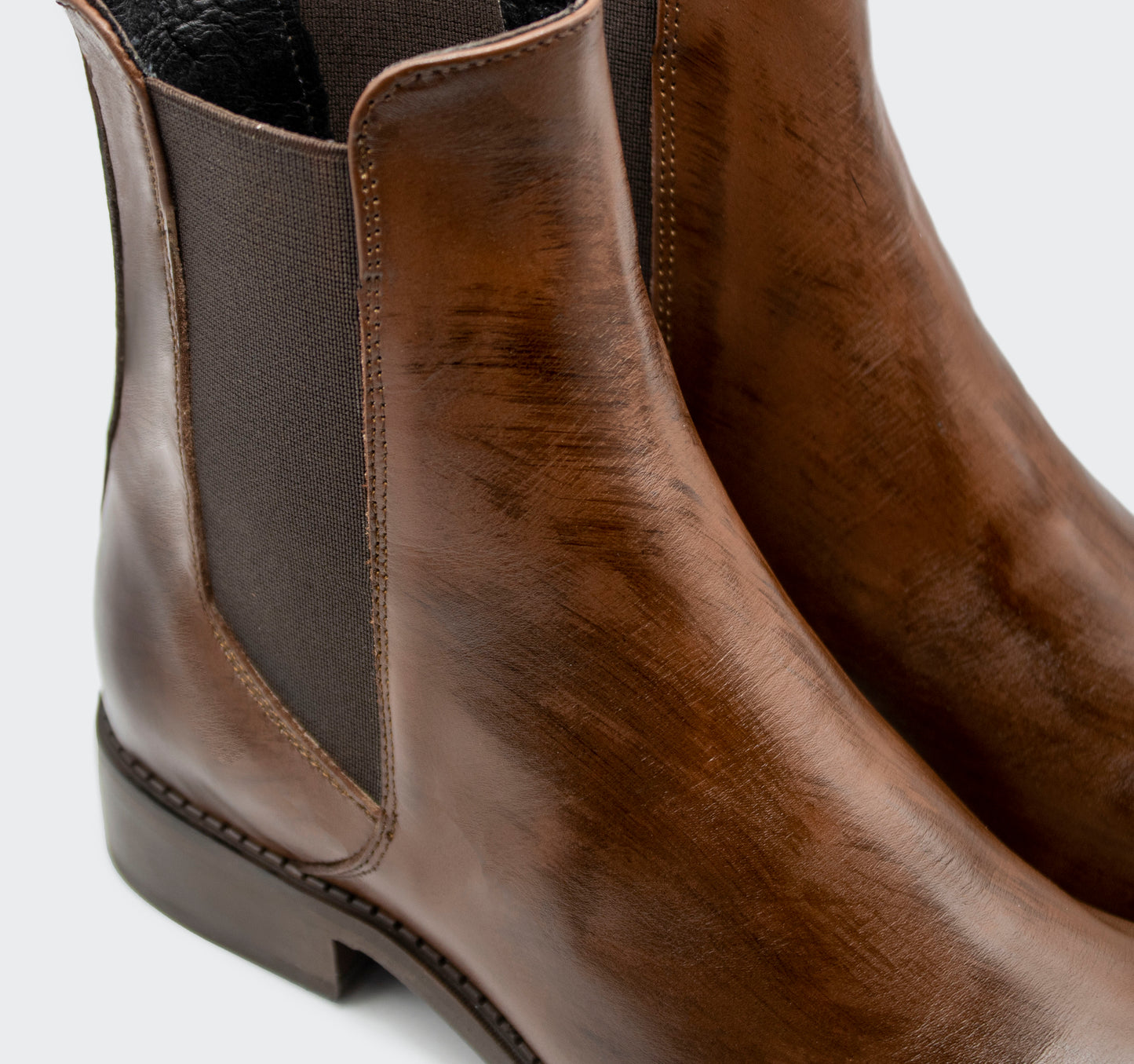 Chelsea Premium Piel Café Pintado a Mano