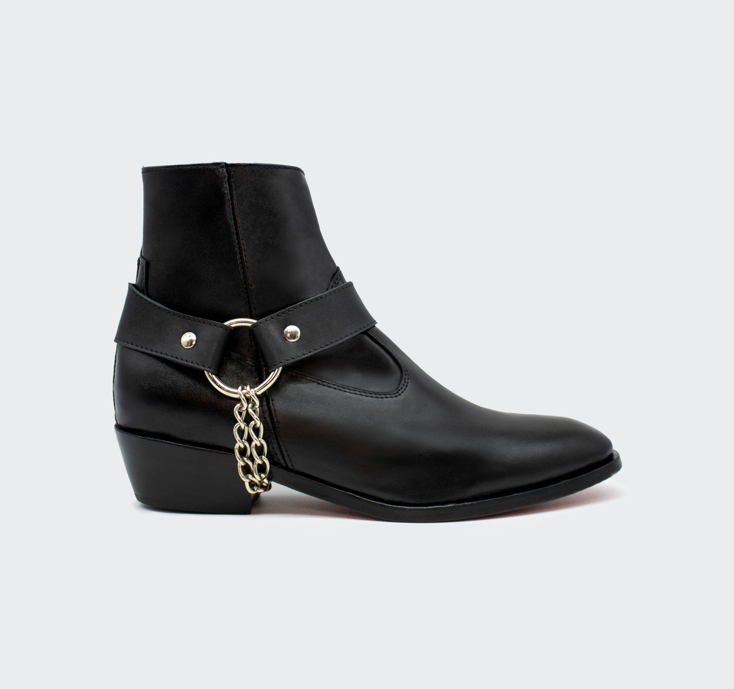 Saint Piel Negro Cadenas