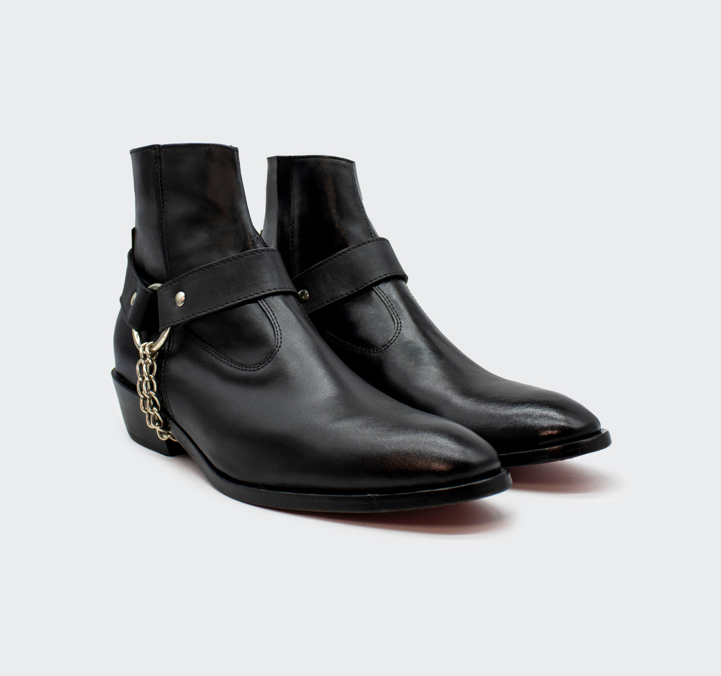 Saint Piel Negro Cadenas