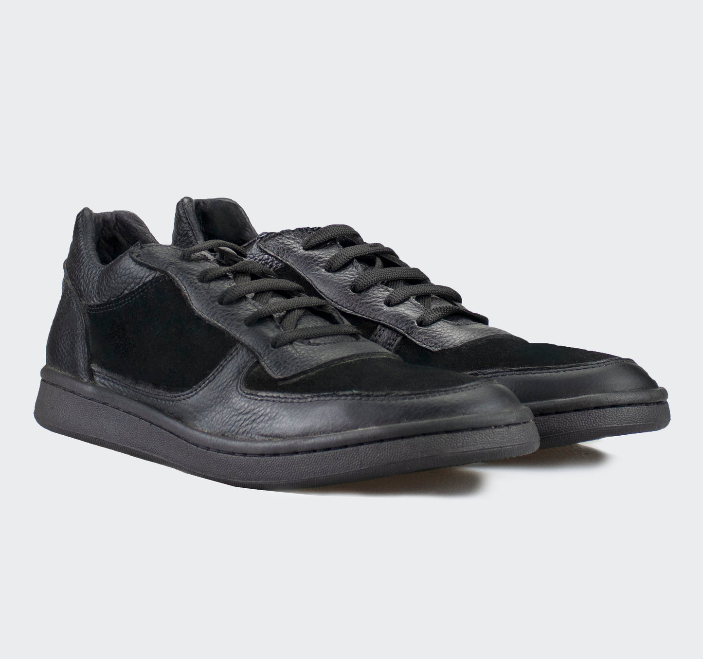 Tenis Gamuza Piel Negro *